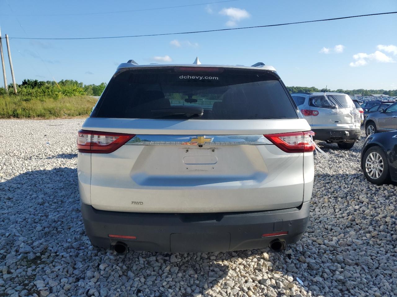 1GNEVGKW4KJ181884 2019 Chevrolet Traverse Lt
