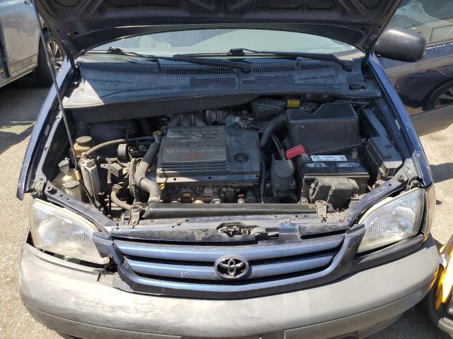 2002 Toyota Sienna Ce VIN: 4T3ZF19C22U508073 Lot: 58335464