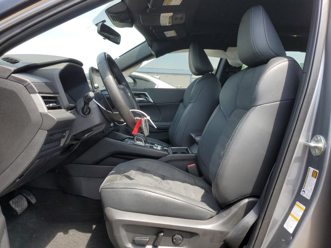 JA4J4UA81NZ069314 2022 Mitsubishi Outlander Se