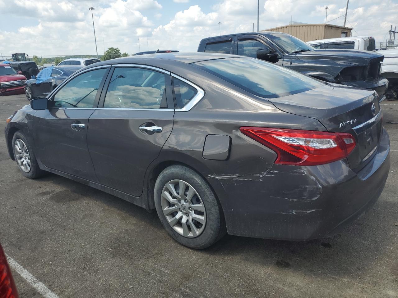 2016 Nissan Altima 2.5 vin: 1N4AL3AP5GC226297