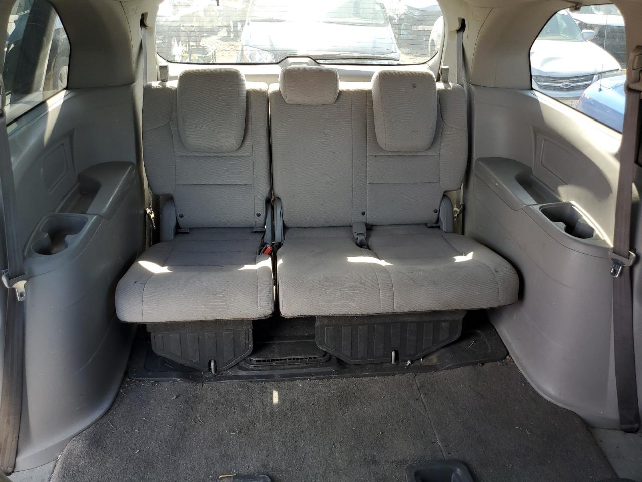 5FNRL5H2XCB102591 2012 Honda Odyssey Lx