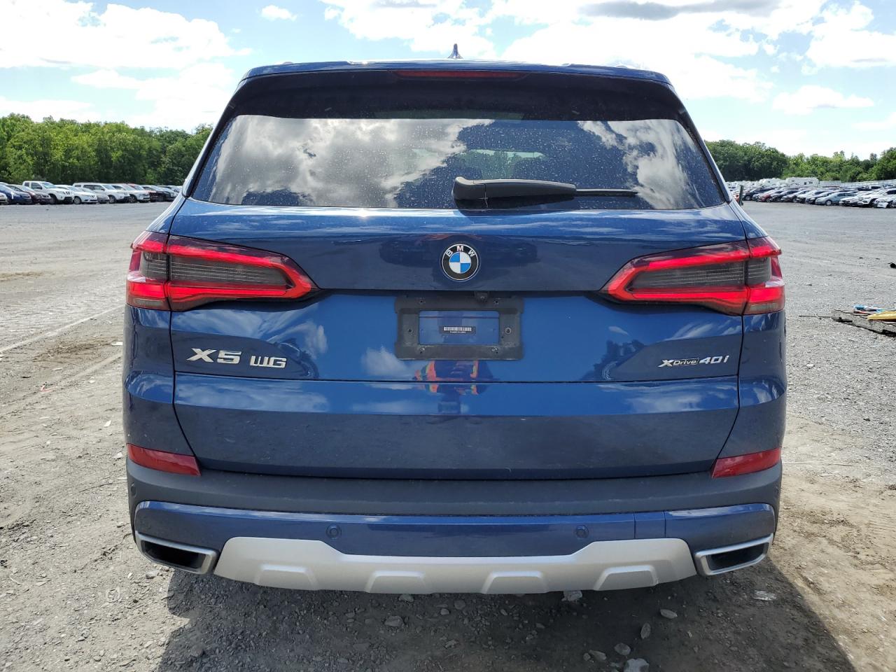 5UXCR6C57KLL39223 2019 BMW X5 xDrive40I