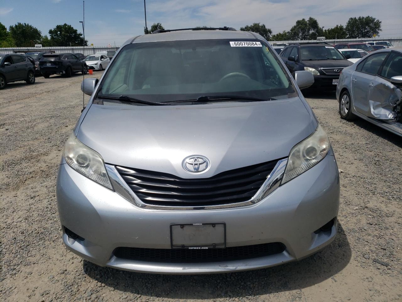 5TDKK3DC2BS161278 2011 Toyota Sienna Le