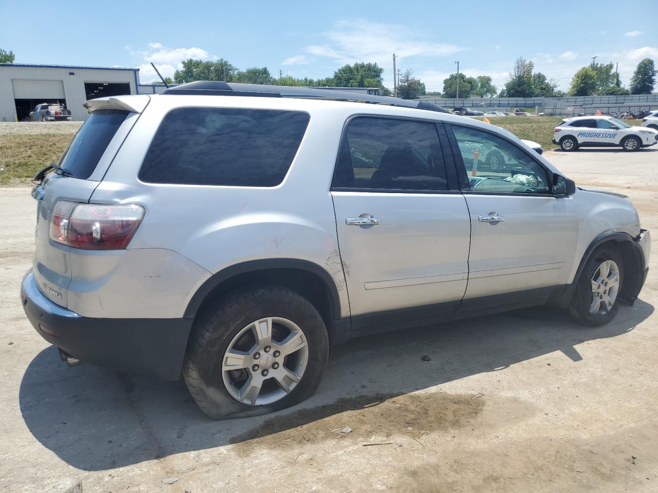 Lot #2890948628 2012 GMC ACADIA SLE