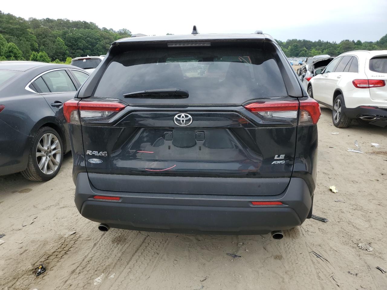 2T3G1RFV3LW093941 2020 Toyota Rav4 Le