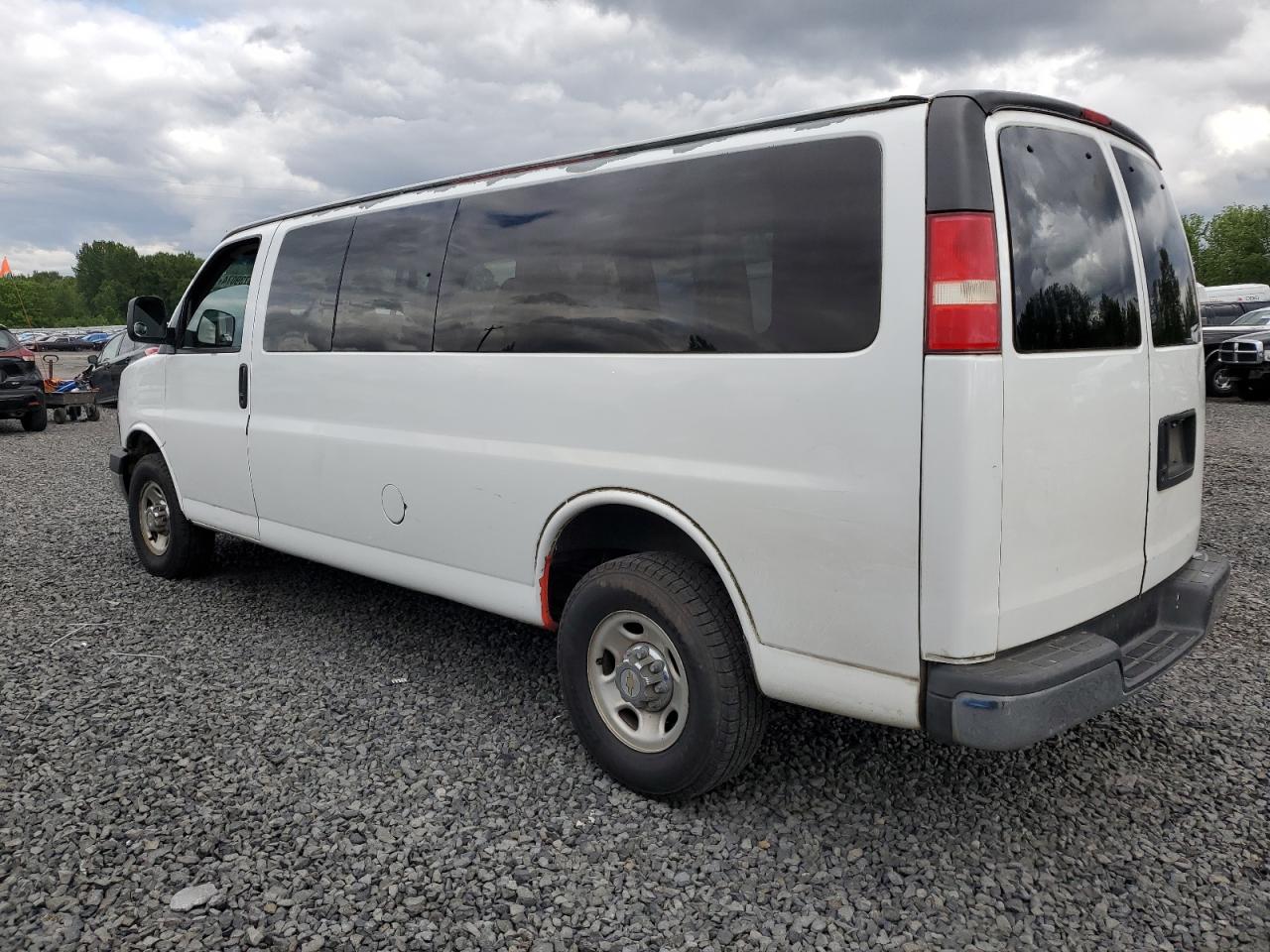 1GAHG39UX31237396 2003 Chevrolet Express G3500