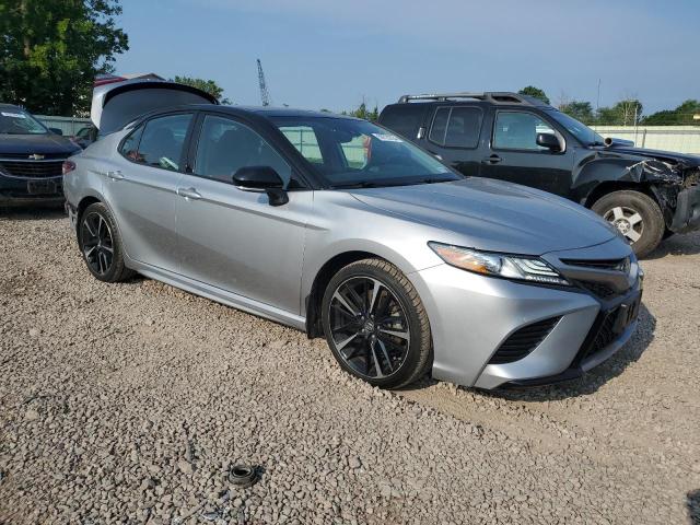 VIN 4T1B61HK1KU171527 2019 Toyota Camry, Xse no.4