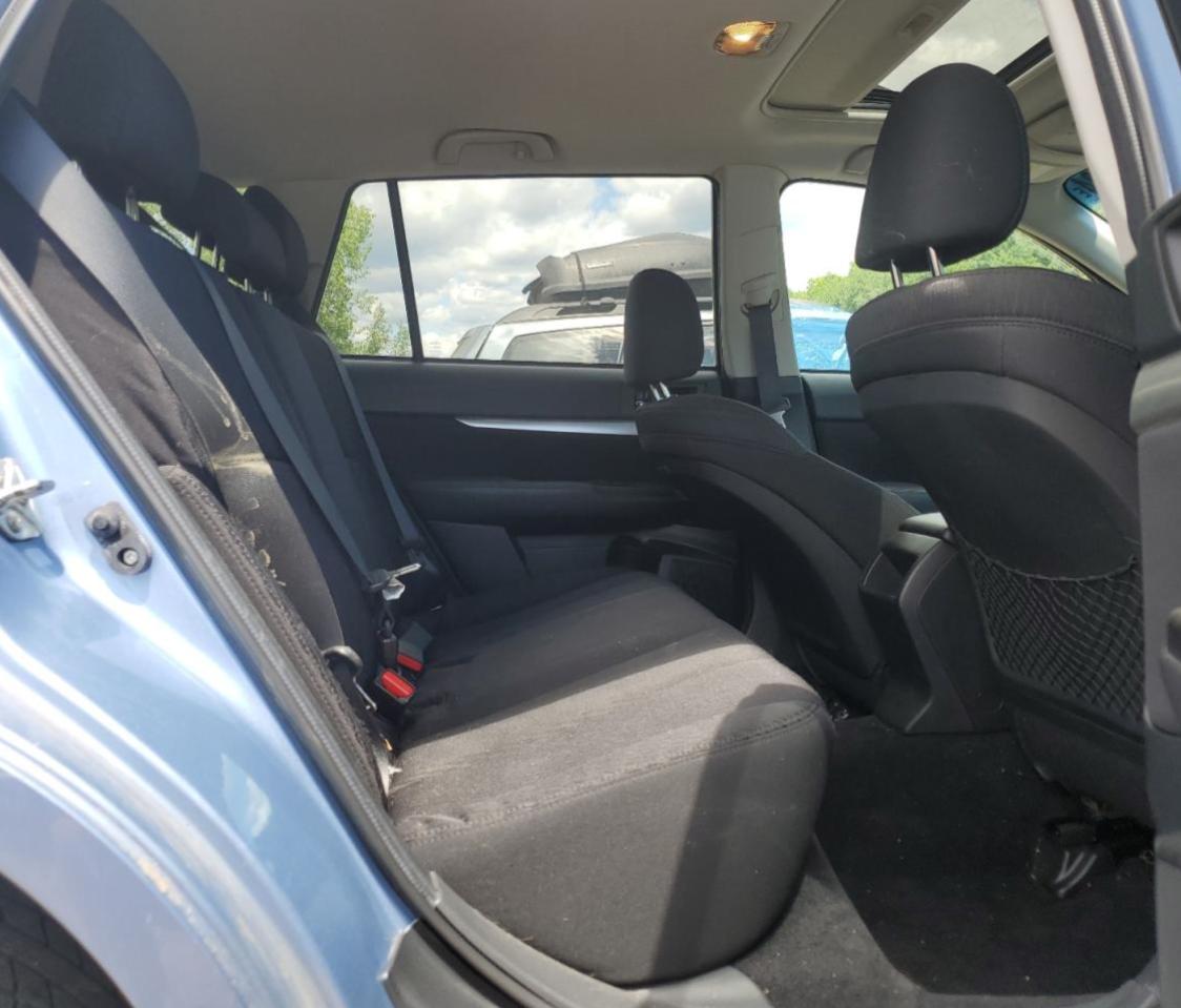 4S4BRBGC2B3368106 2011 Subaru Outback 2.5I Premium