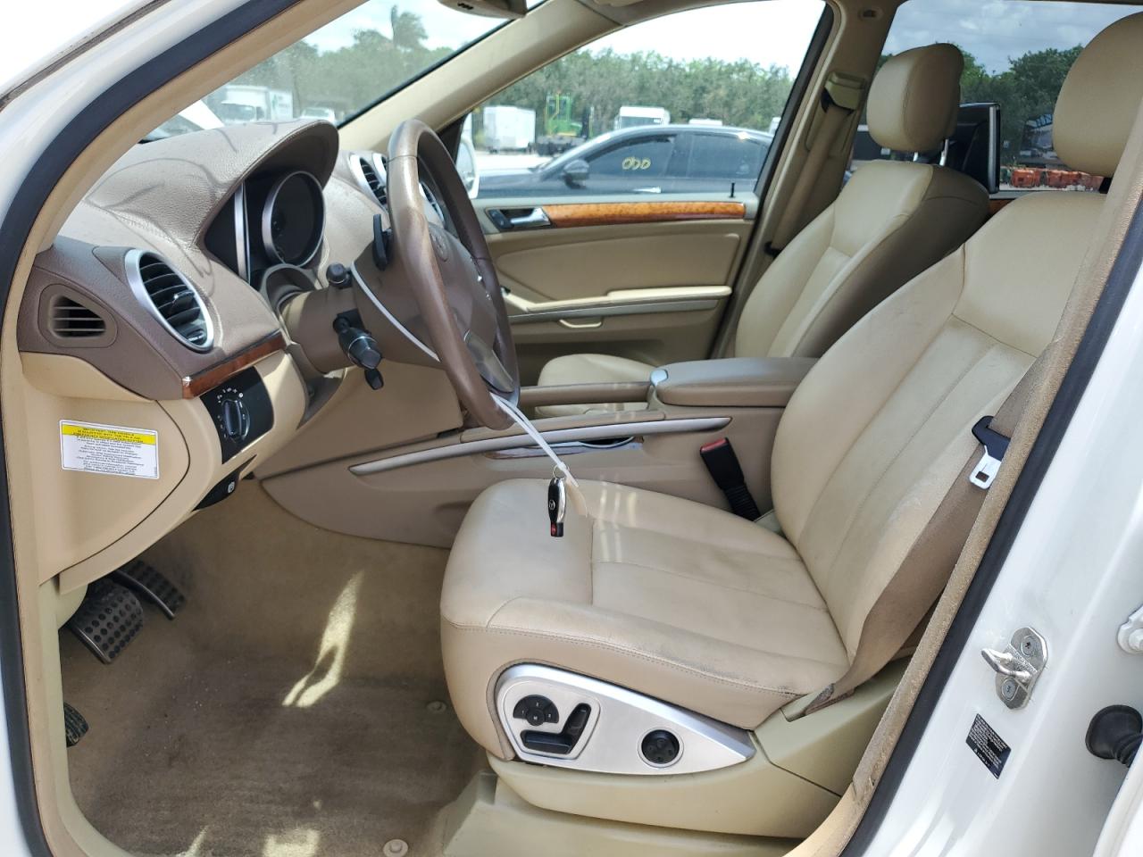 4JGBF25E19A468958 2009 Mercedes-Benz Gl