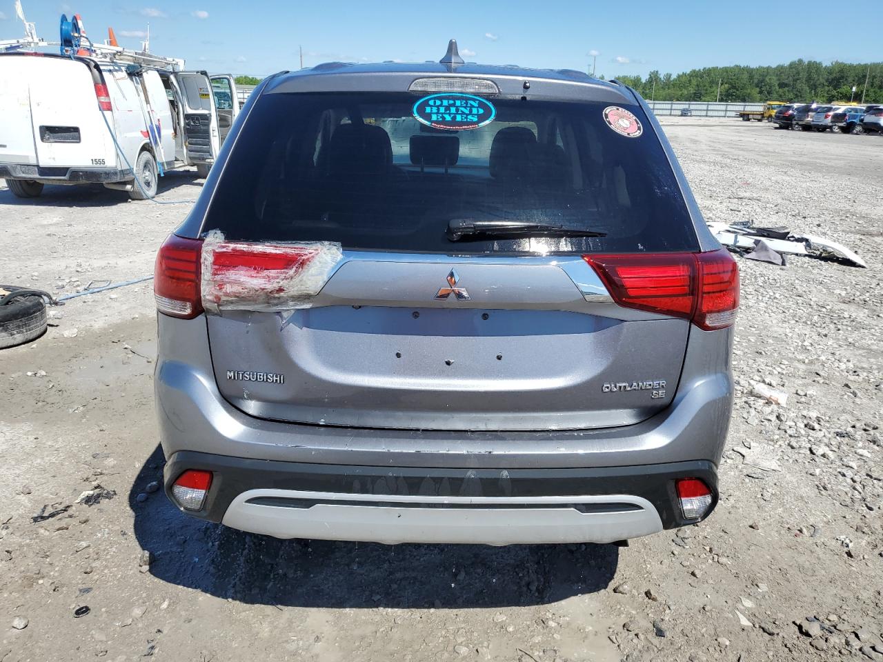 JA4AD3A34KJ000383 2019 Mitsubishi Outlander Se