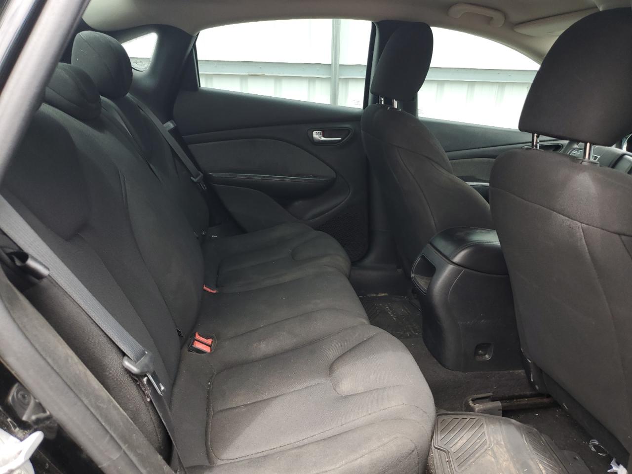 1C3CDFAA0DD332664 2013 Dodge Dart Se