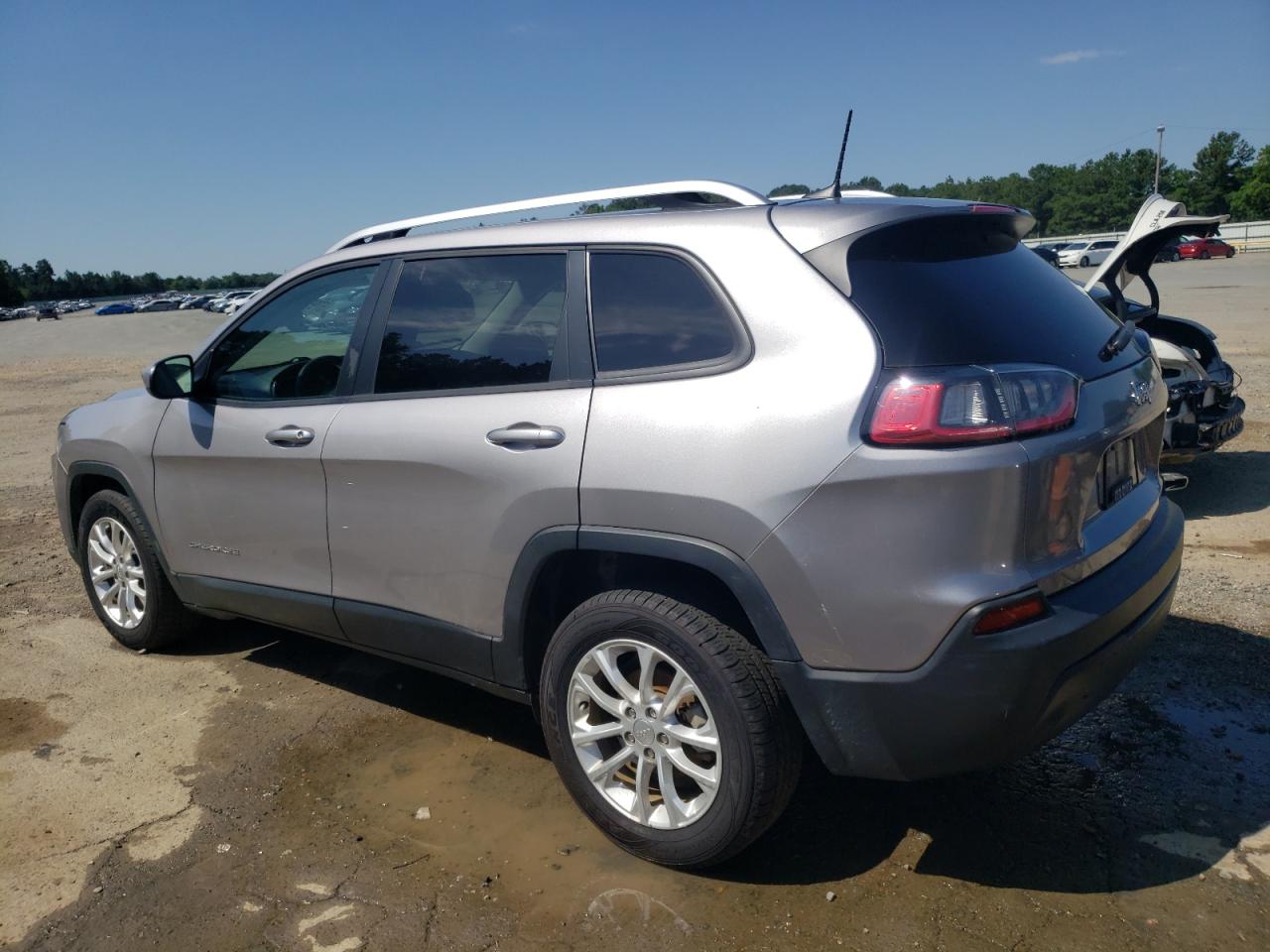 2020 Jeep Cherokee Latitude vin: 1C4PJLCB1LD535653