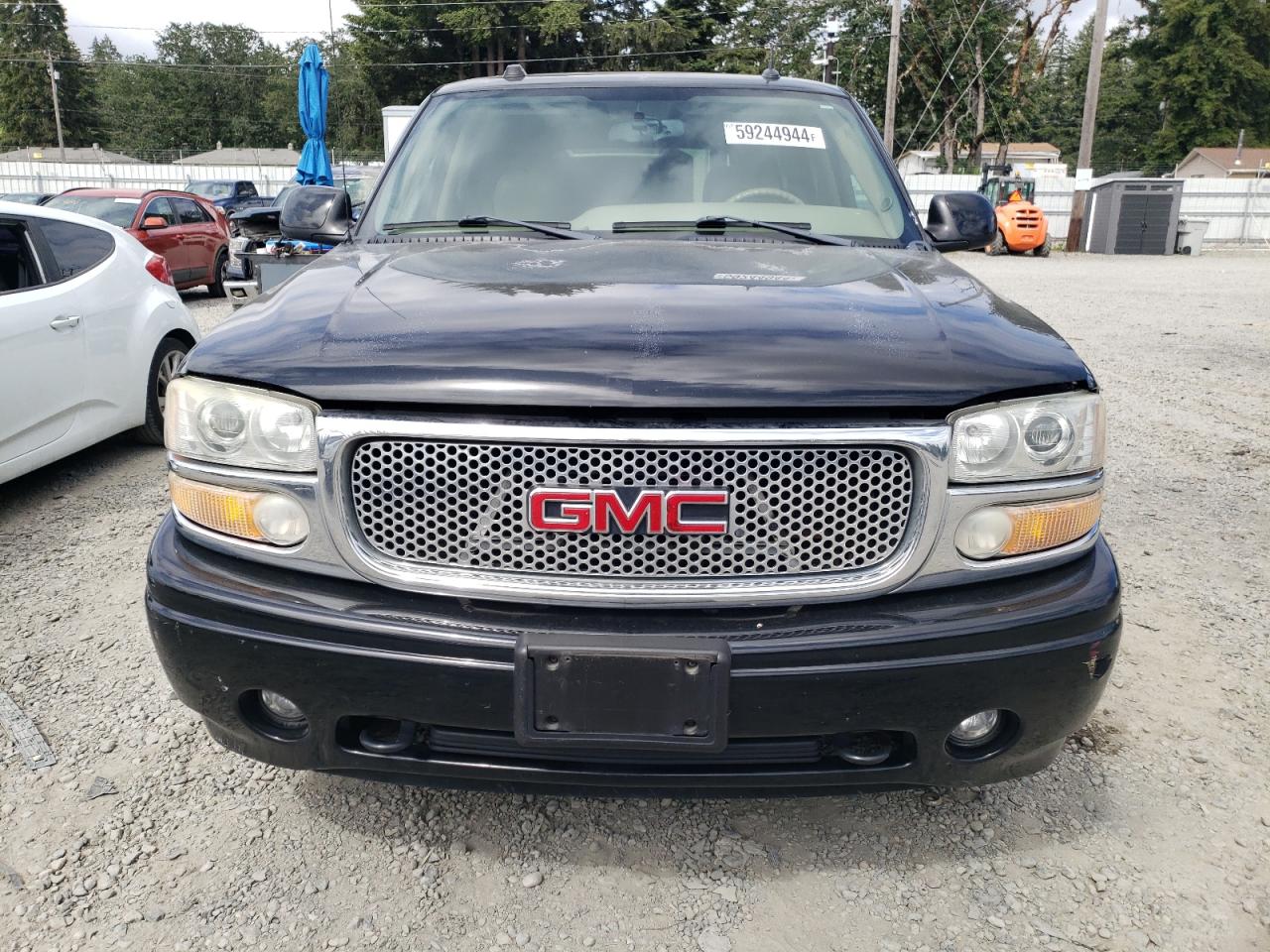 1GKEK63U54J245334 2004 GMC Yukon Denali