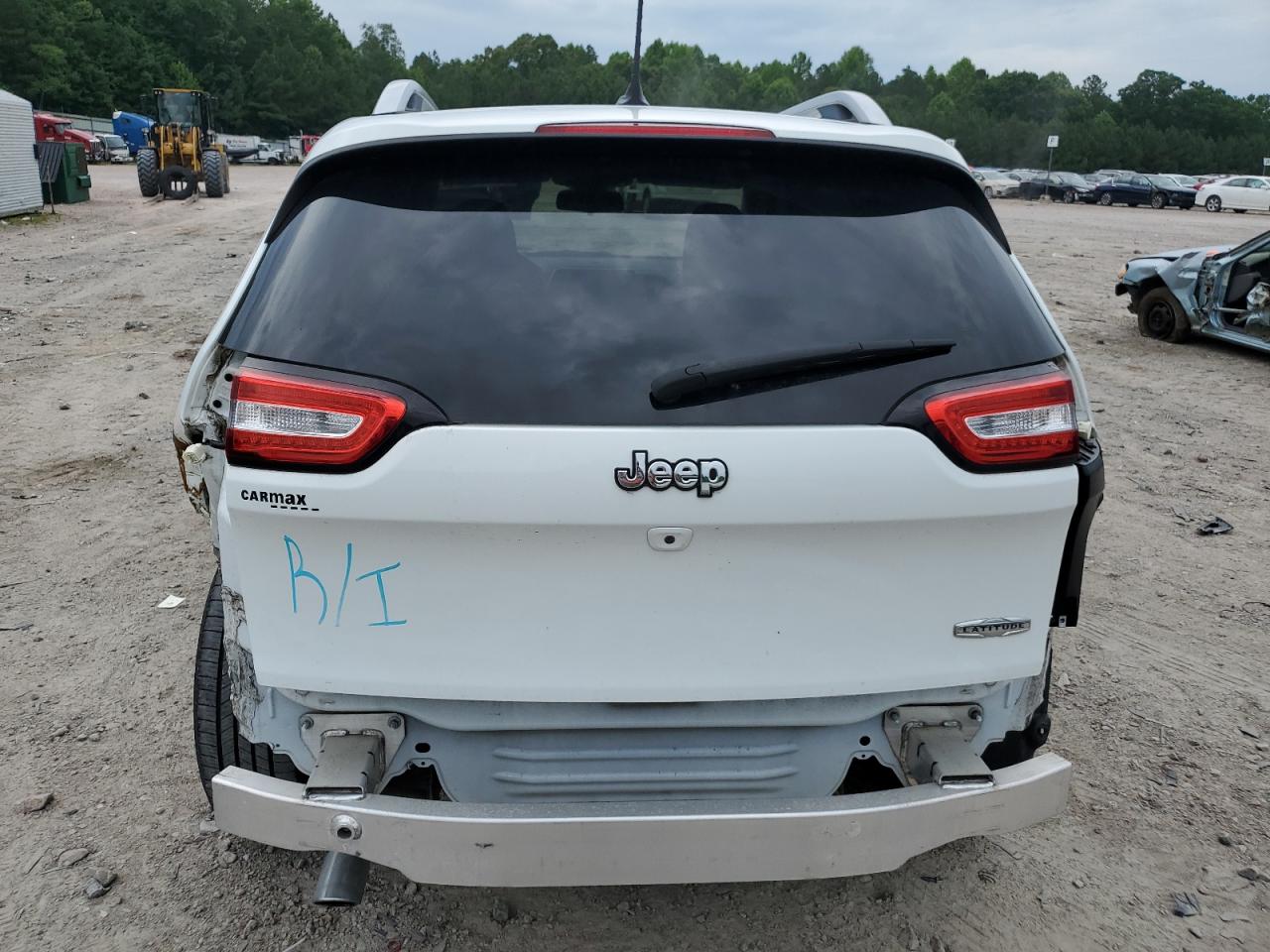 1C4PJLCBXFW700642 2015 Jeep Cherokee Latitude