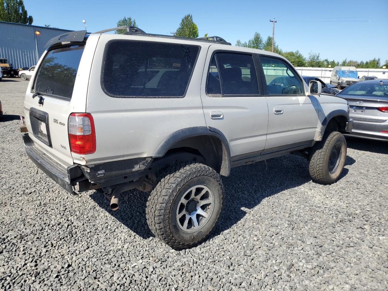 JT3HN86R5Y0295329 2000 Toyota 4Runner Sr5