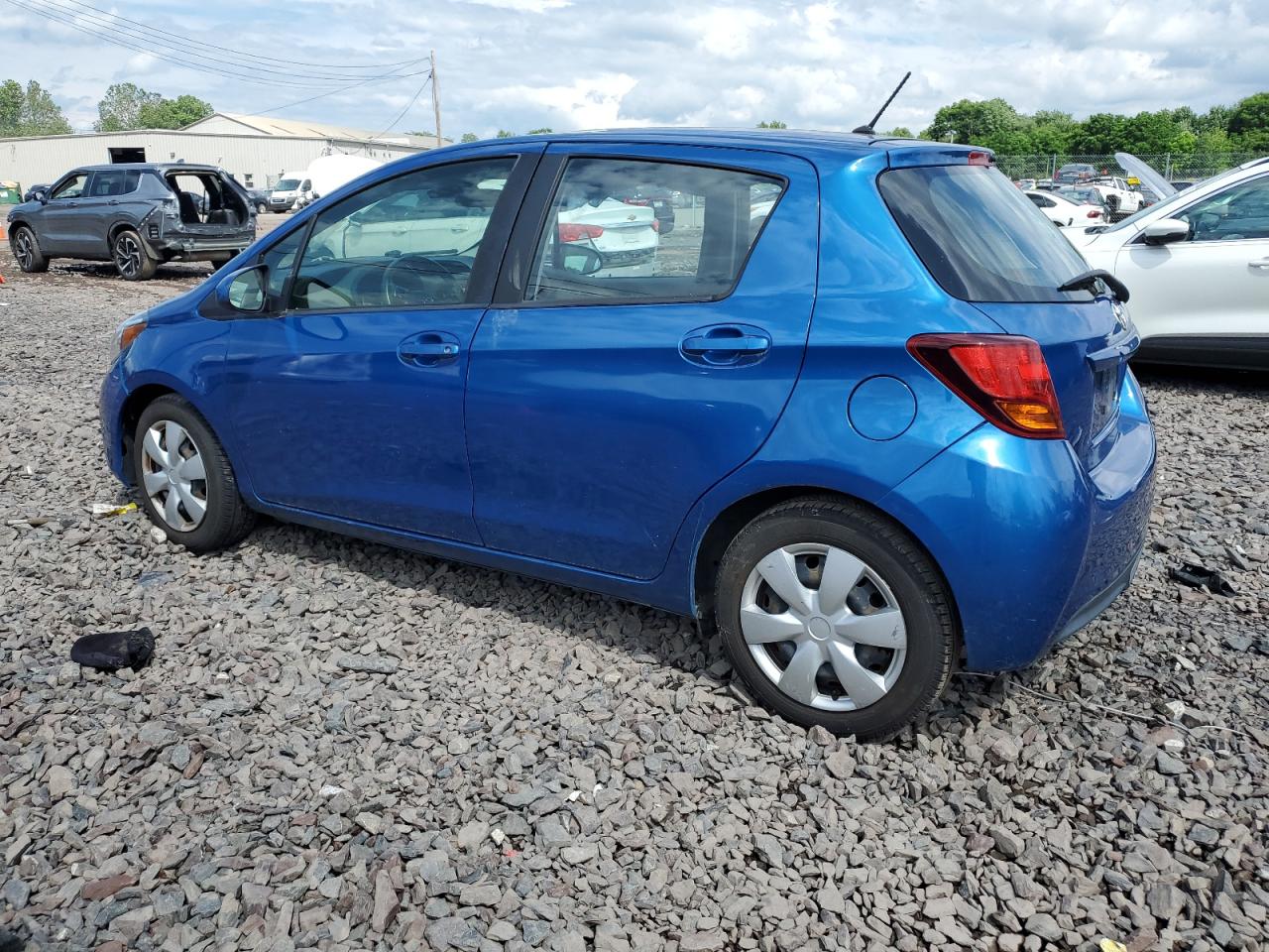 VNKKTUD37HA079501 2017 Toyota Yaris L