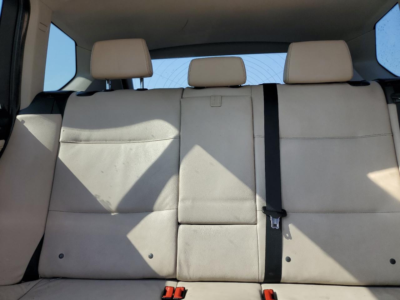 5UXWX5C54BL710738 2011 BMW X3 xDrive28I