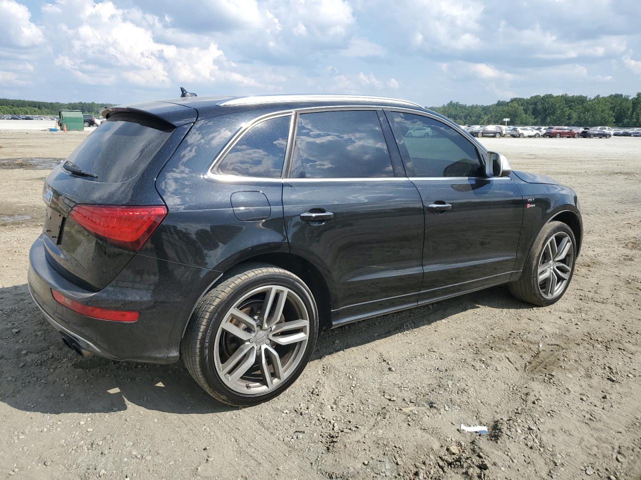 2015 Audi Sq5 Premium Plus vin: WA1CGAFPXFA033801