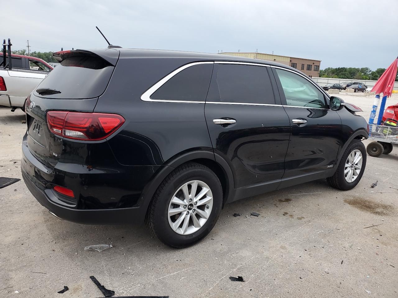 2019 Kia Sorento Lx vin: 5XYPGDA50KG522975