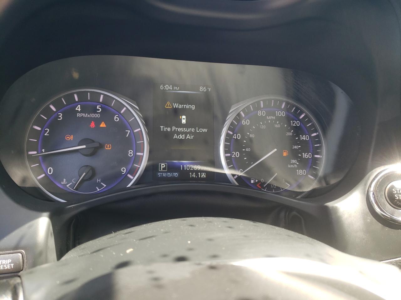 JN1EV7AP4HM736393 2017 Infiniti Q50 Premium