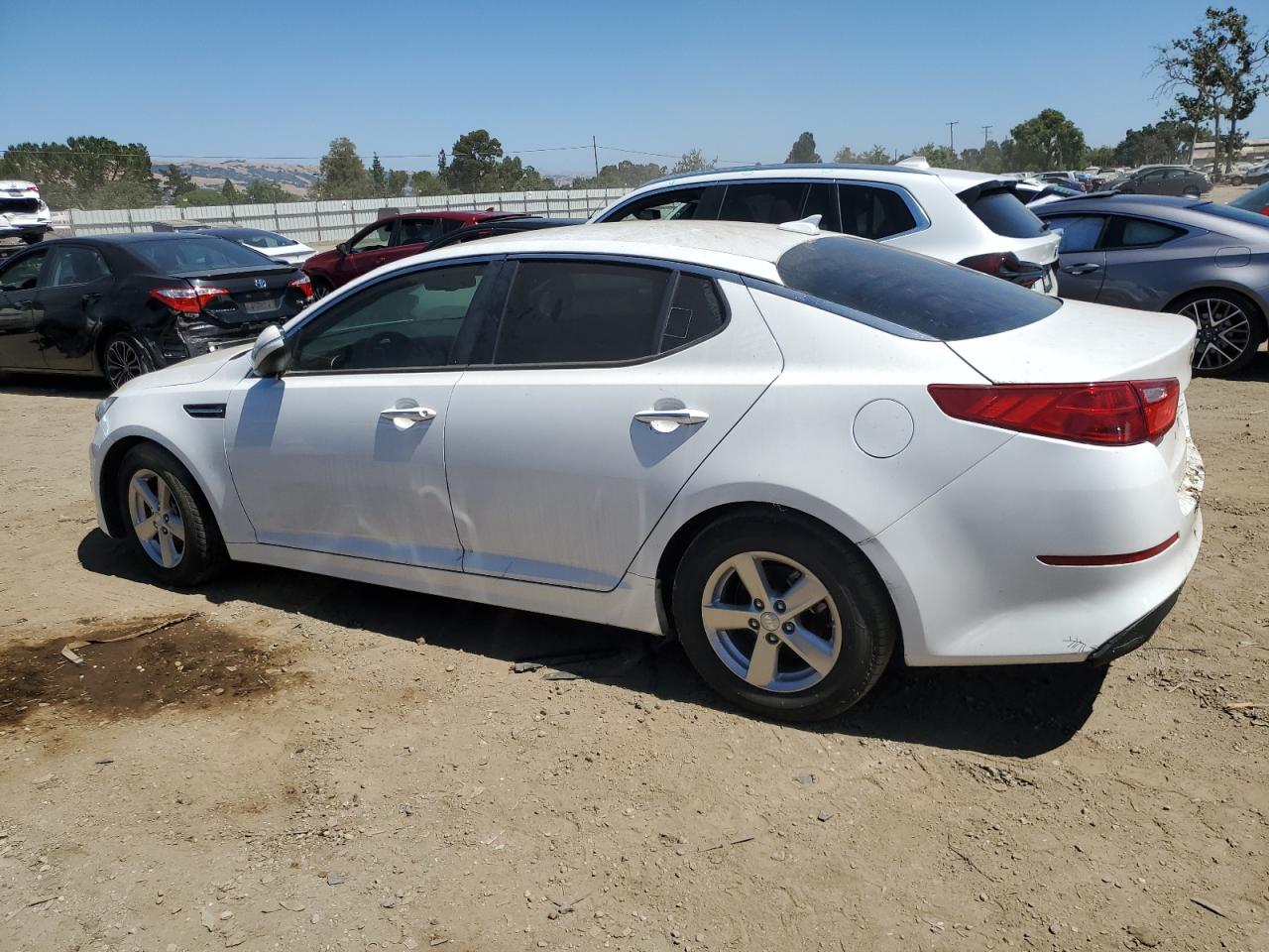 2015 Kia Optima Lx vin: 5XXGM4A73FG490043