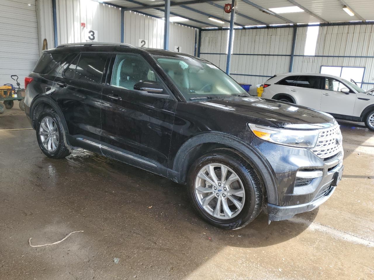 2022 Ford Explorer Limited vin: 1FMSK8FHXNGA99774