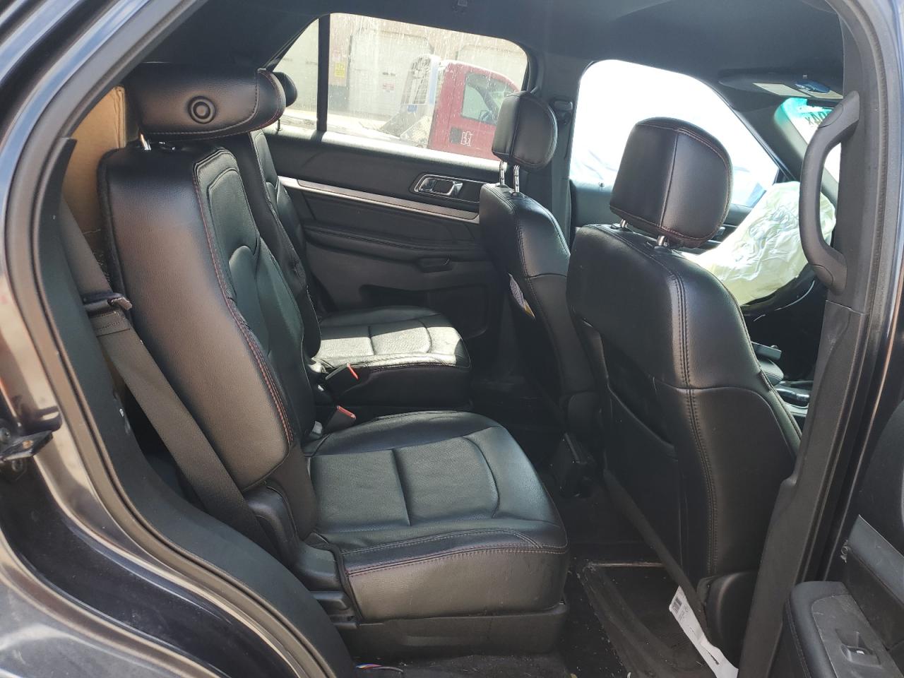 1FM5K8GT3HGB29914 2017 Ford Explorer Sport