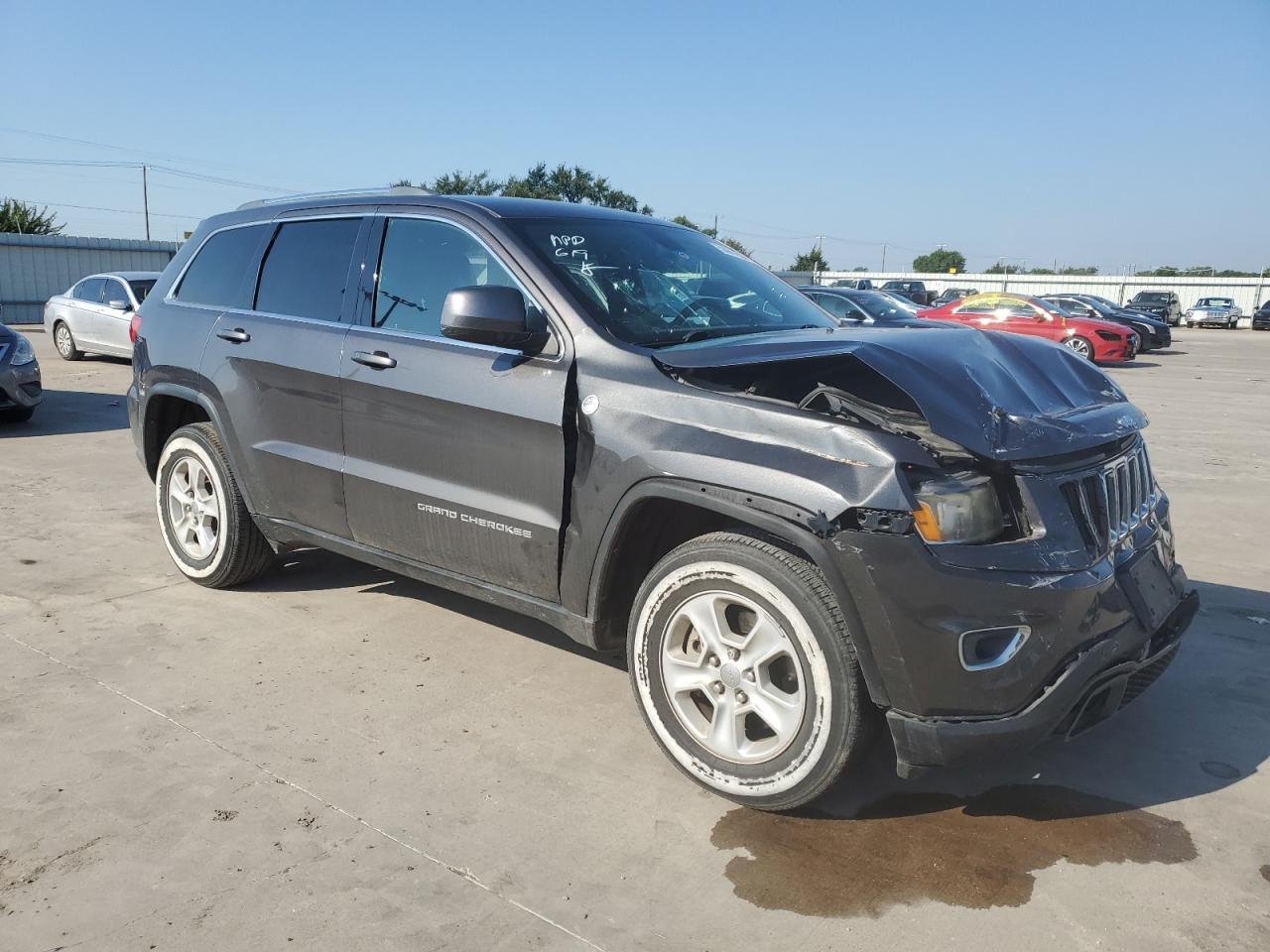 1C4RJFAG2FC775183 2015 Jeep Grand Cherokee Laredo