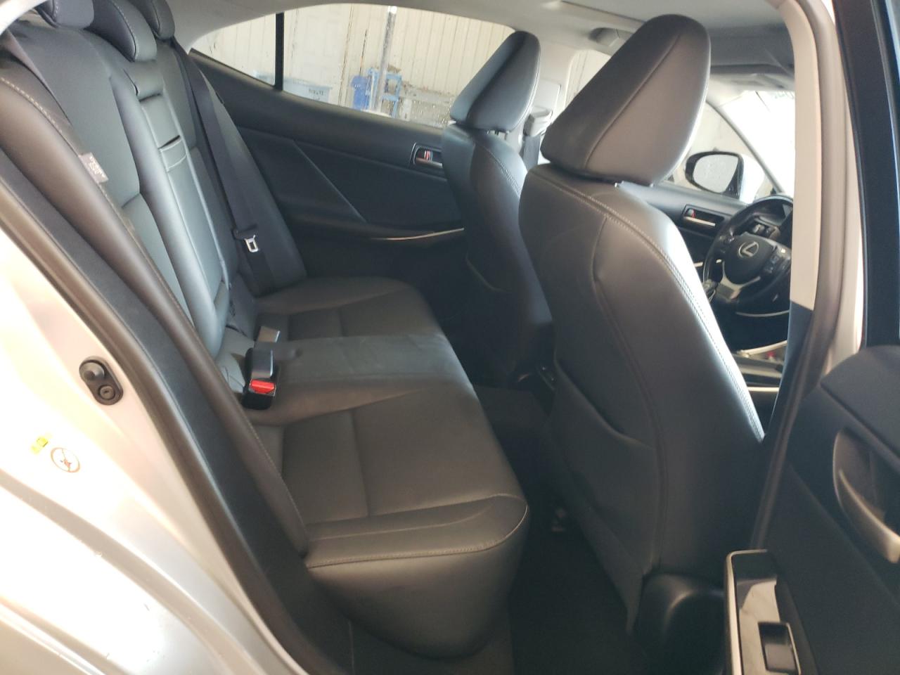 JTHBA1D21H5052421 2017 Lexus Is 200T