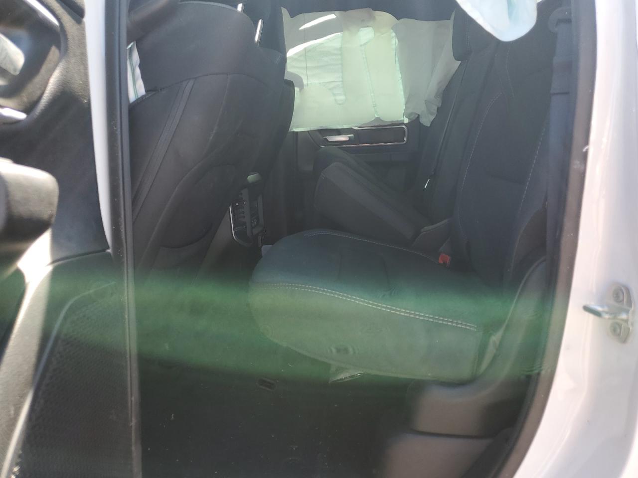 1C6RREBT4NN125604 2022 Ram 1500 Big Horn/Lone Star