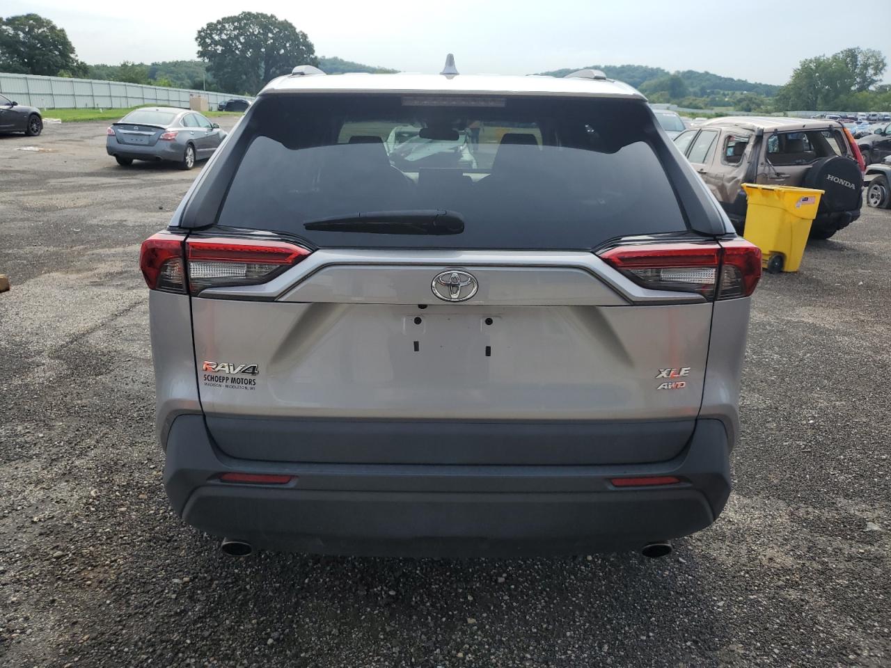 2T3P1RFV2LW132311 2020 Toyota Rav4 Xle