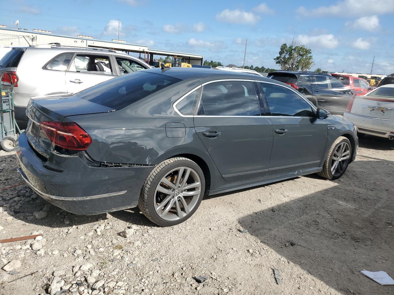 1VWDT7A36HC066120 2017 Volkswagen Passat R-Line