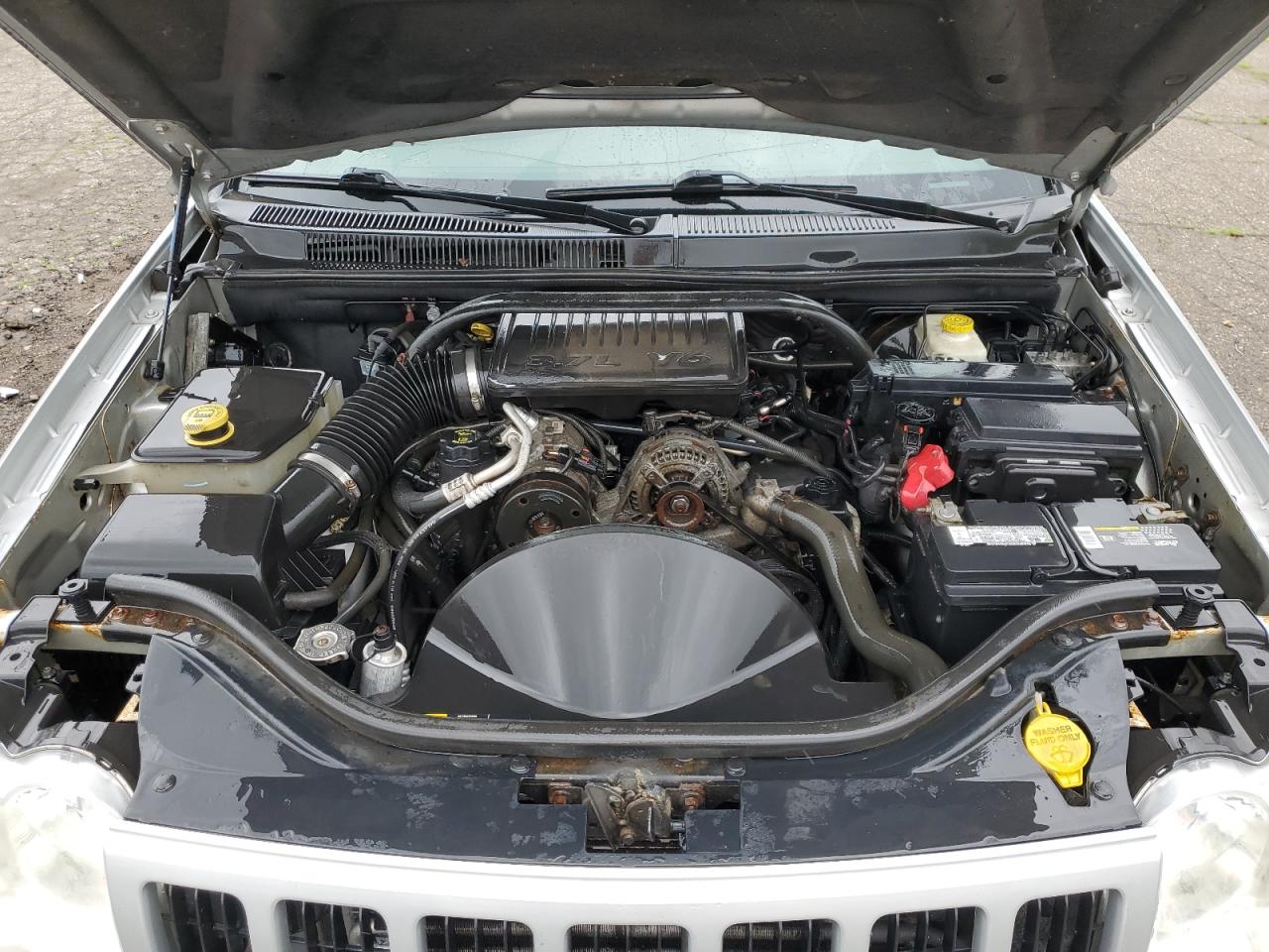 1J4GR48K16C171715 2006 Jeep Grand Cherokee Laredo