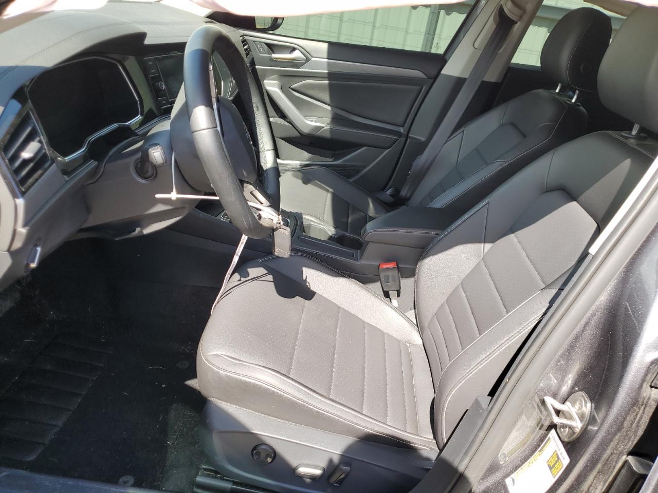 3VWEM7BU6NM020533 2022 Volkswagen Jetta Se