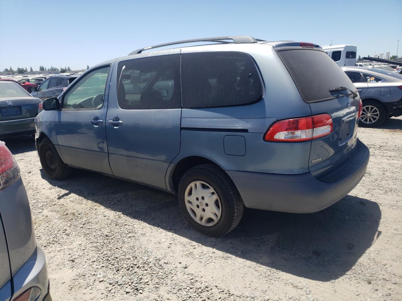 4T3ZF13C82U426910 2002 Toyota Sienna Le