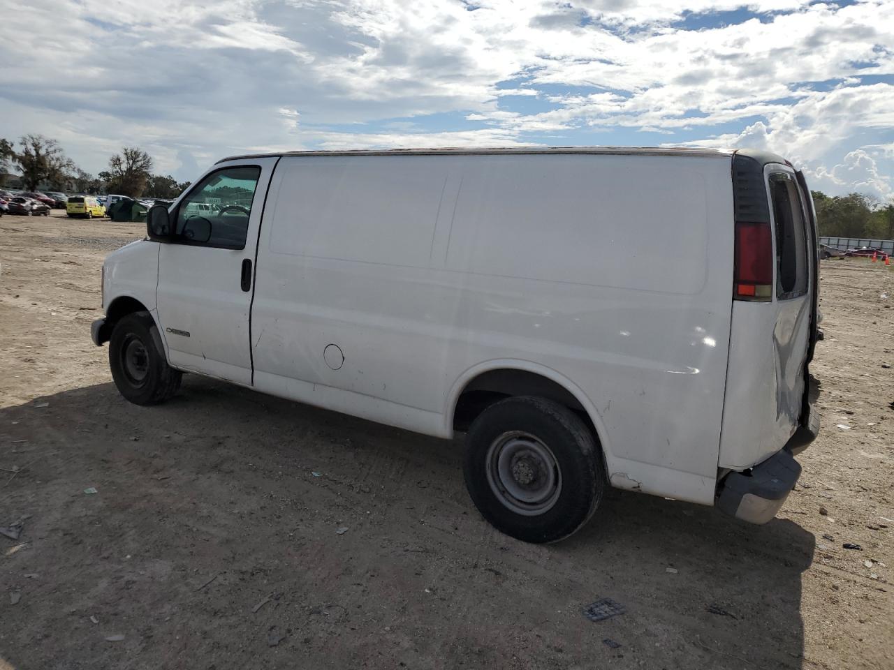 1GCHG35R921122392 2002 Chevrolet Express G3500