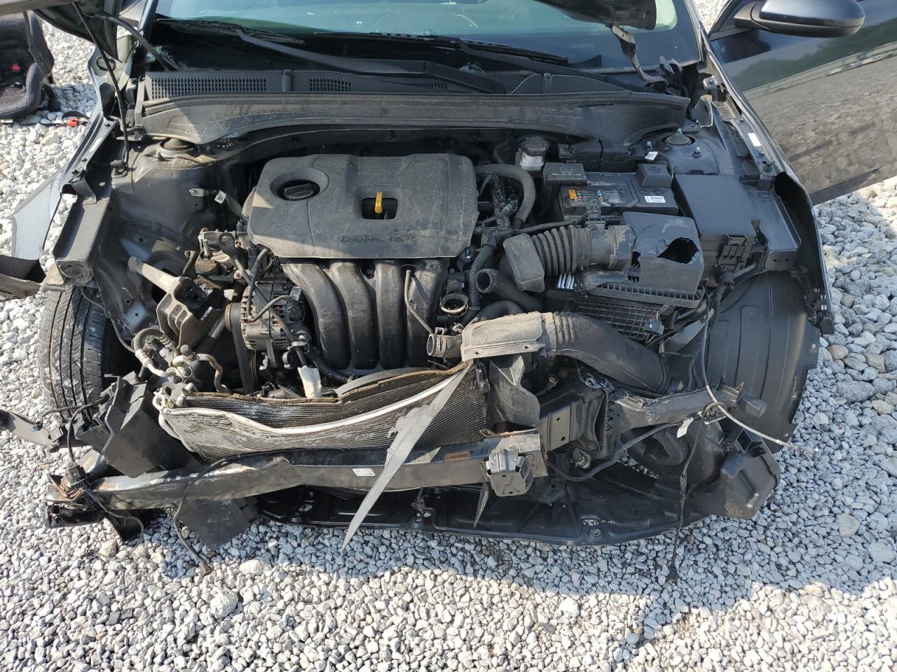 3KPF24AD4KE133108 2019 Kia Forte Fe