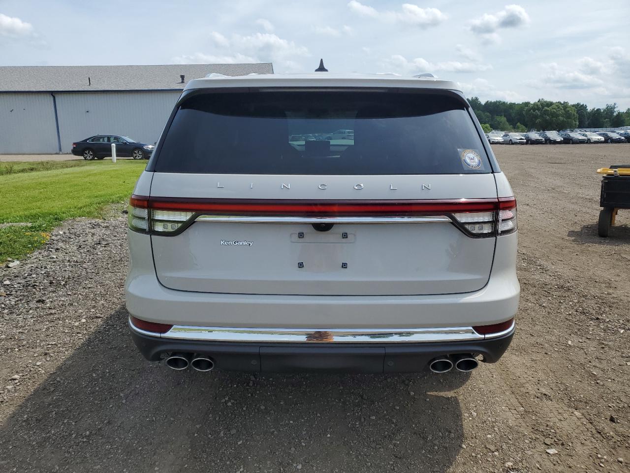 5LM5J6XC7RGL05305 2024 Lincoln Aviator