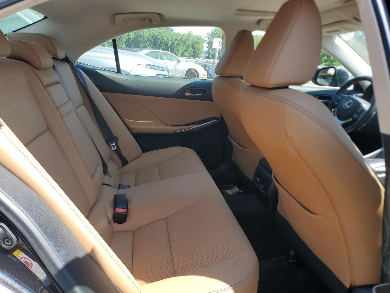 JTHC81D22J5031521 2018 Lexus Is 300