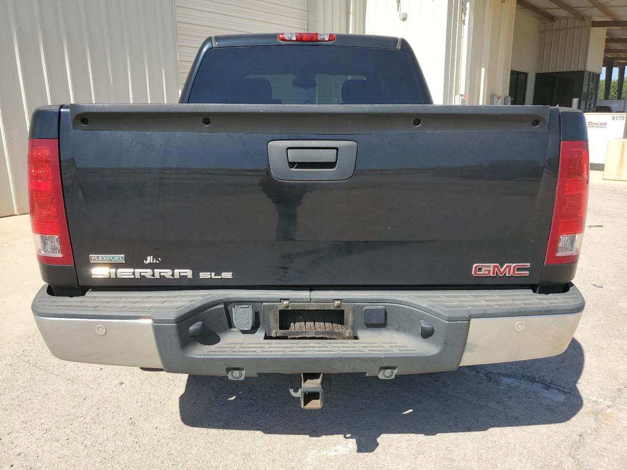 3GTRKVE35AG236402 2010 GMC Sierra K1500 Sle