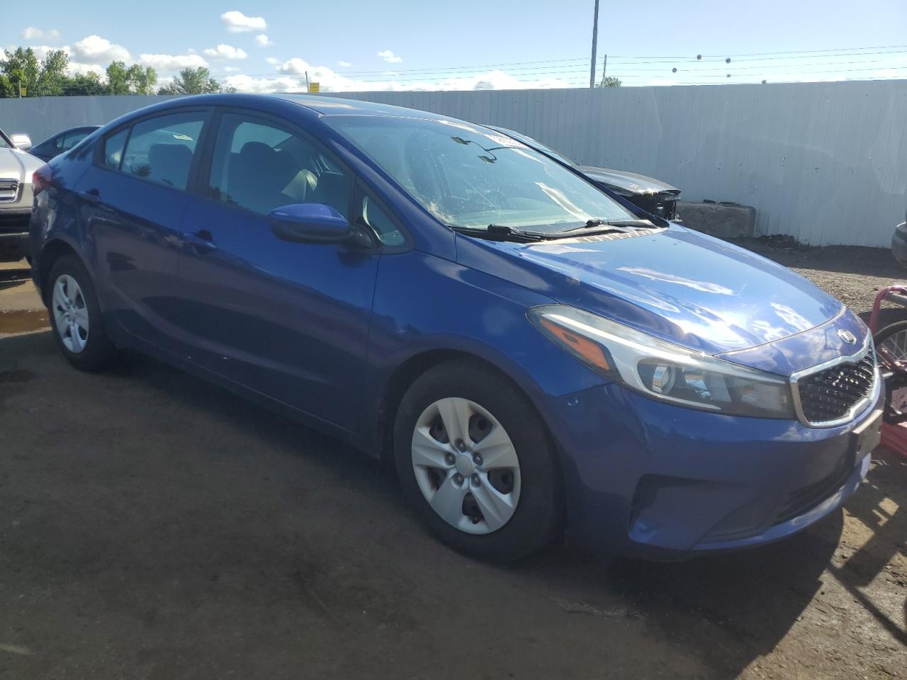 3KPFL4A72JE273289 2018 Kia Forte Lx