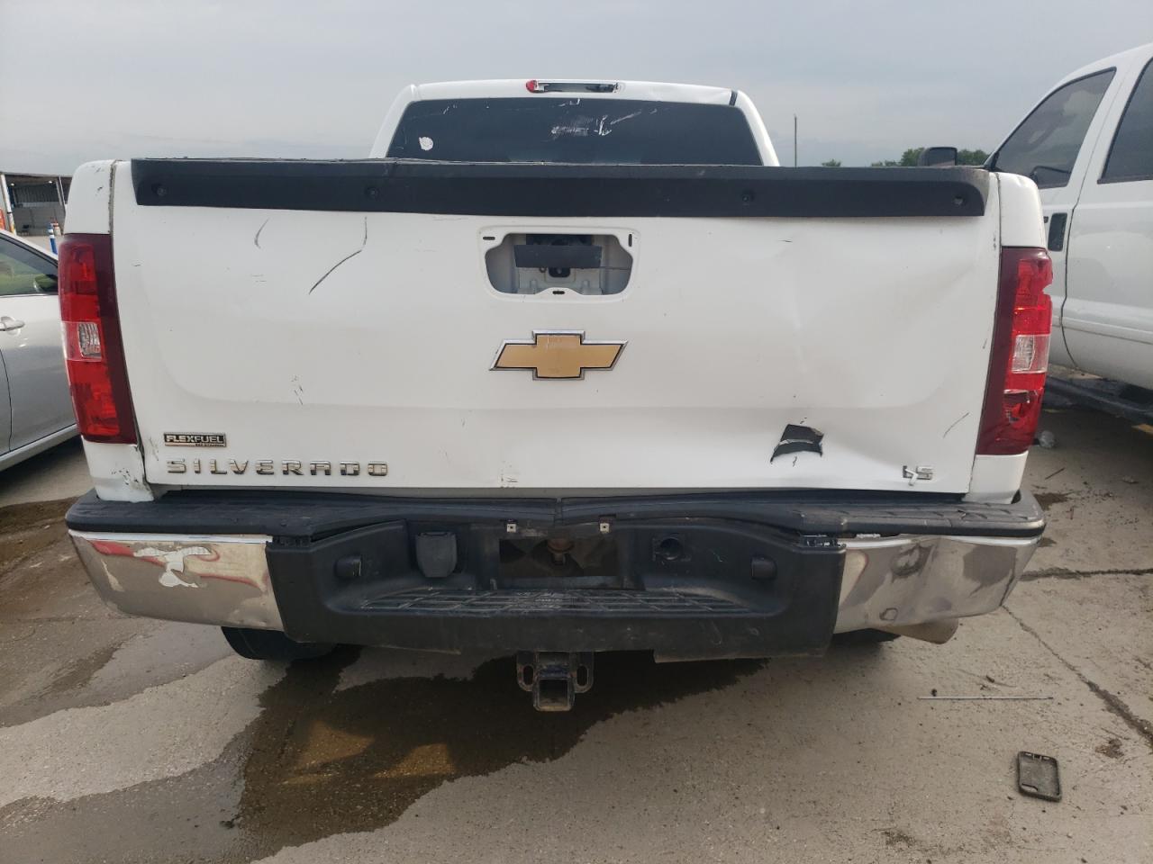 1GCSCREA3AZ146783 2010 Chevrolet Silverado C1500 Ls