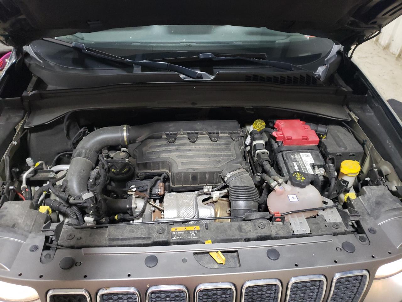 ZACNJAD16LPL69579 2020 Jeep Renegade Limited