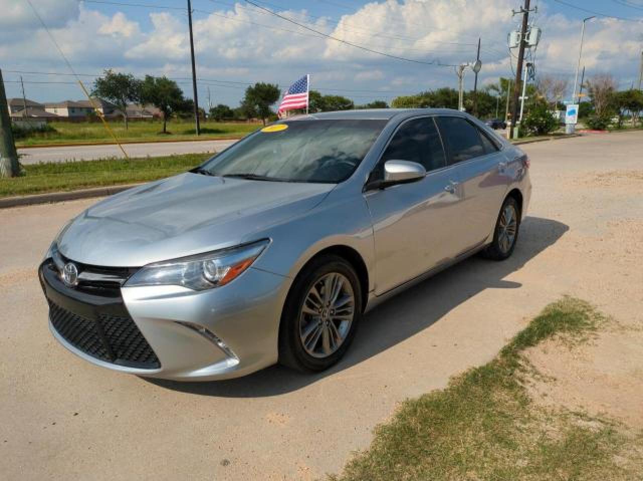 2017 Toyota Camry Le vin: 4T1BF1FK5HU400741