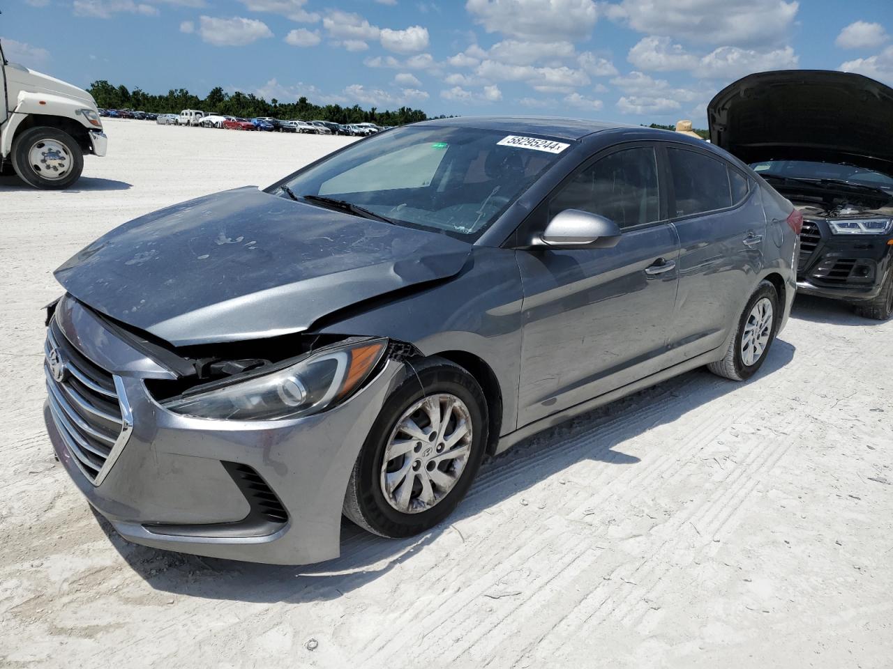 2018 Hyundai Elantra Se vin: 5NPD74LF8JH393724