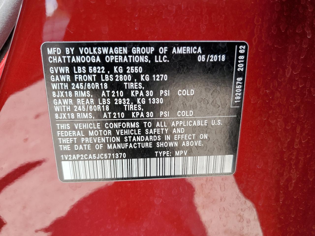 1V2AP2CA5JC571370 2018 Volkswagen Atlas S