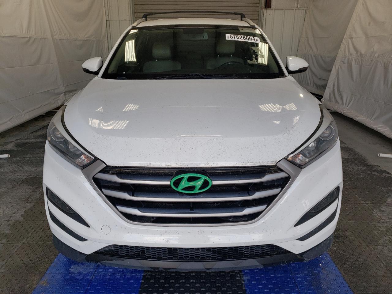 KM8J33A48JU711448 2018 Hyundai Tucson Sel