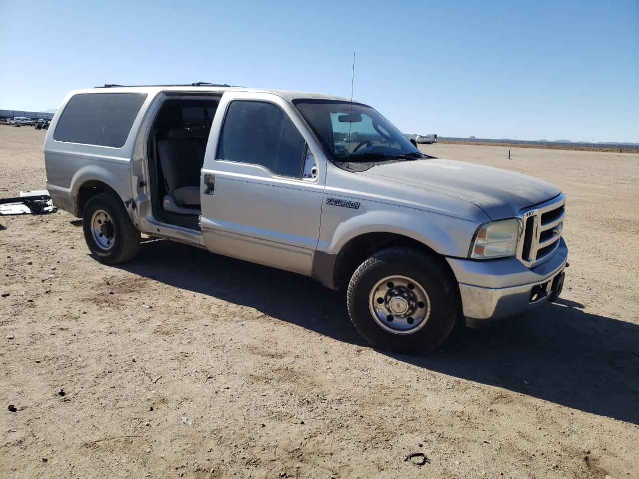 1FMNU40L05EC94419 2005 Ford Excursion Xlt