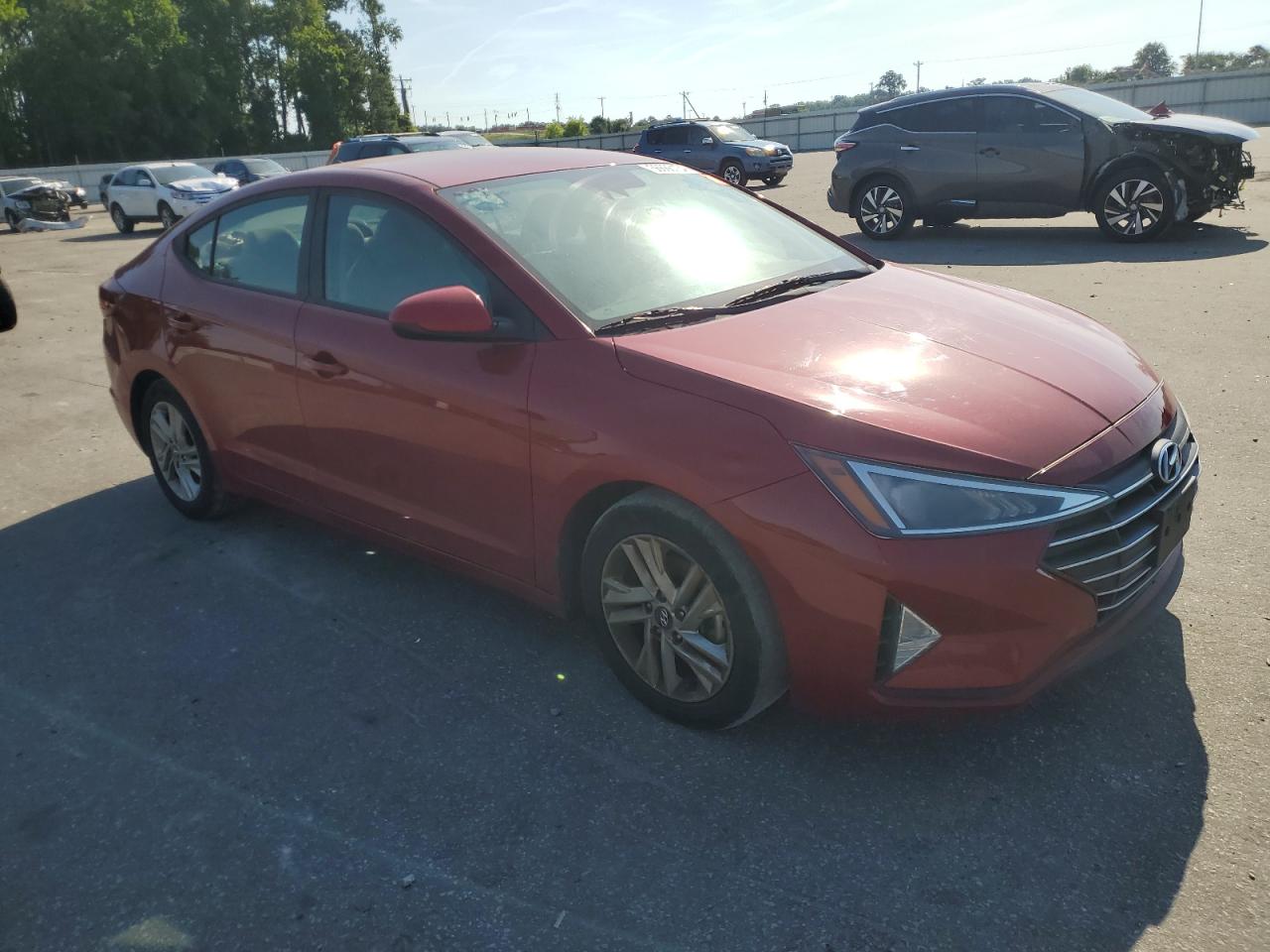 2020 Hyundai Elantra Sel vin: KMHD84LF7LU905006