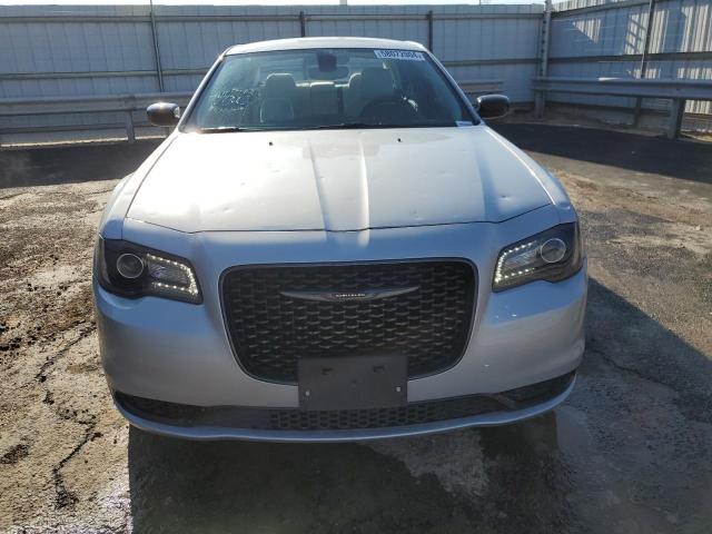  CHRYSLER 300 2023 Сріблястий